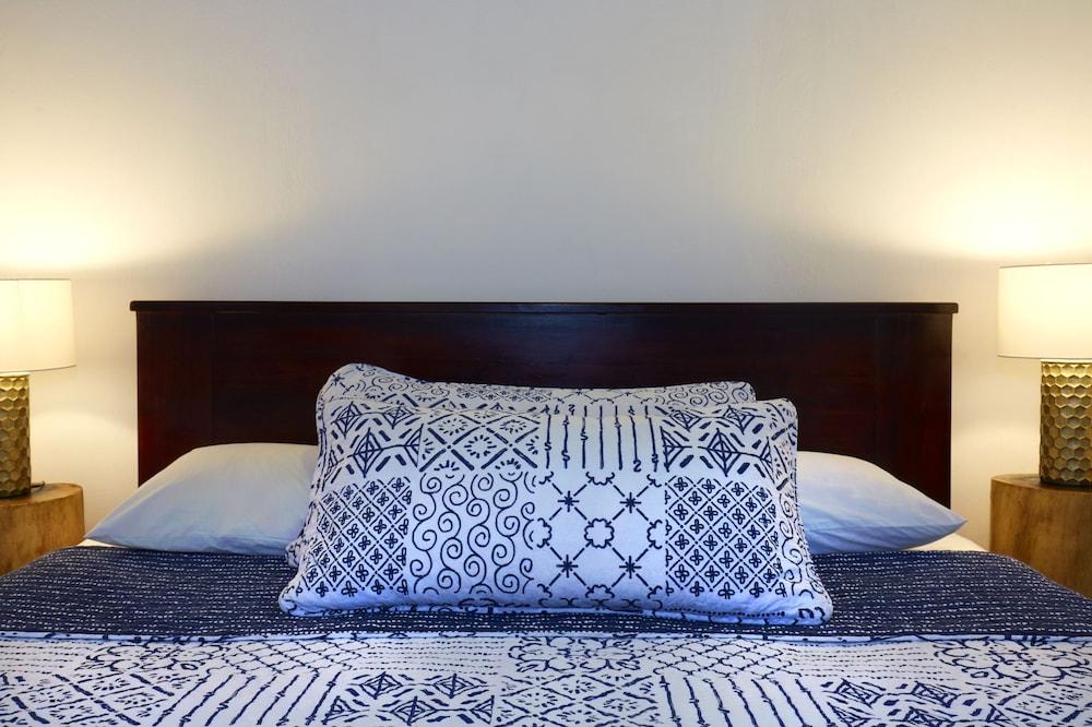 Living Hotel نوسارا المظهر الخارجي الصورة