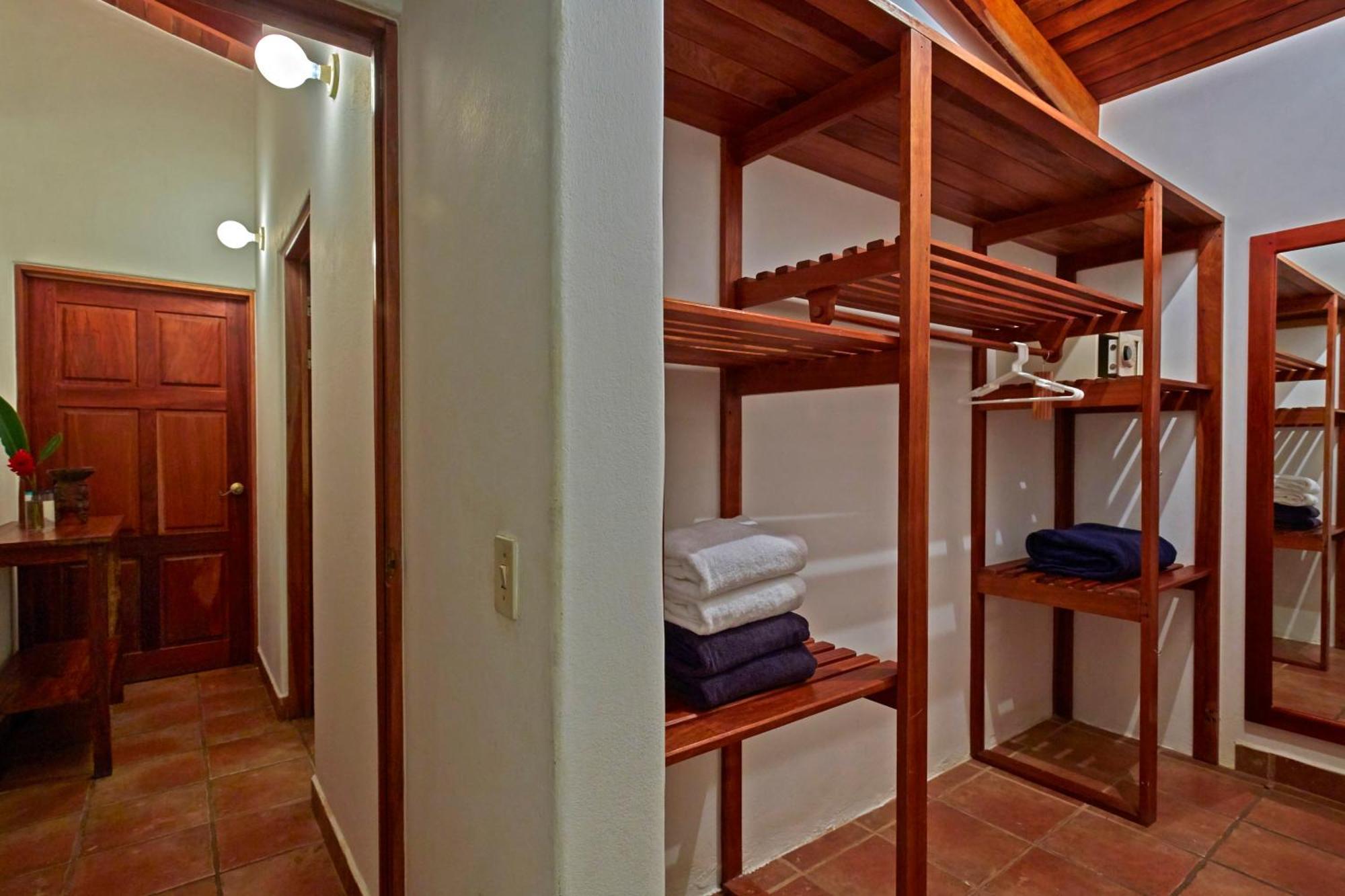 Living Hotel نوسارا الغرفة الصورة